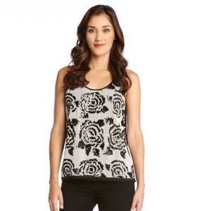 Karen Kane sleeveless sequin rose top. Size XL.